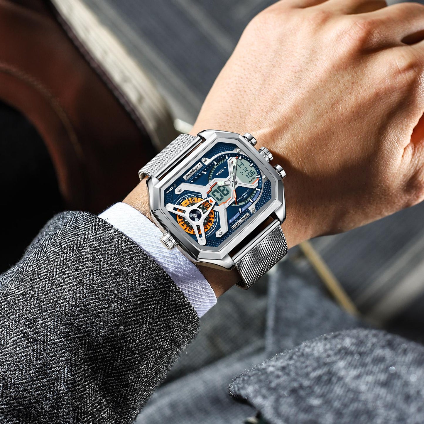Poedagar Chrono E106