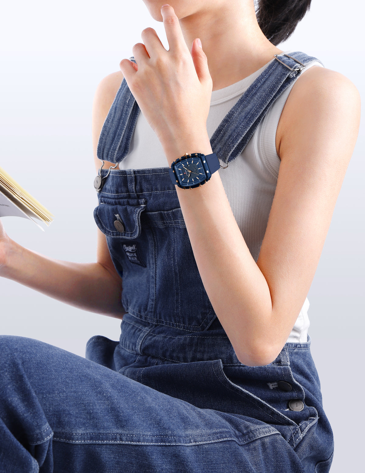Naviforce Woman Silicone 7124