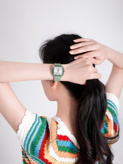 Naviforce Woman Silicone 7106