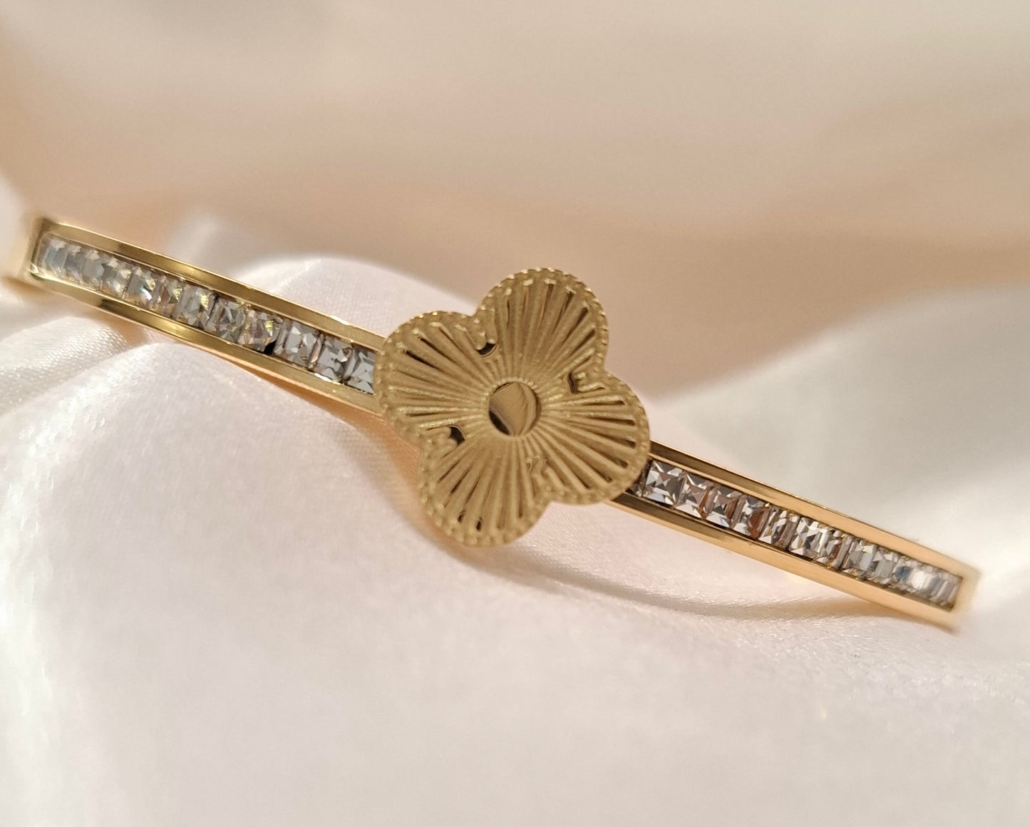 Woman Bangle Bracelet