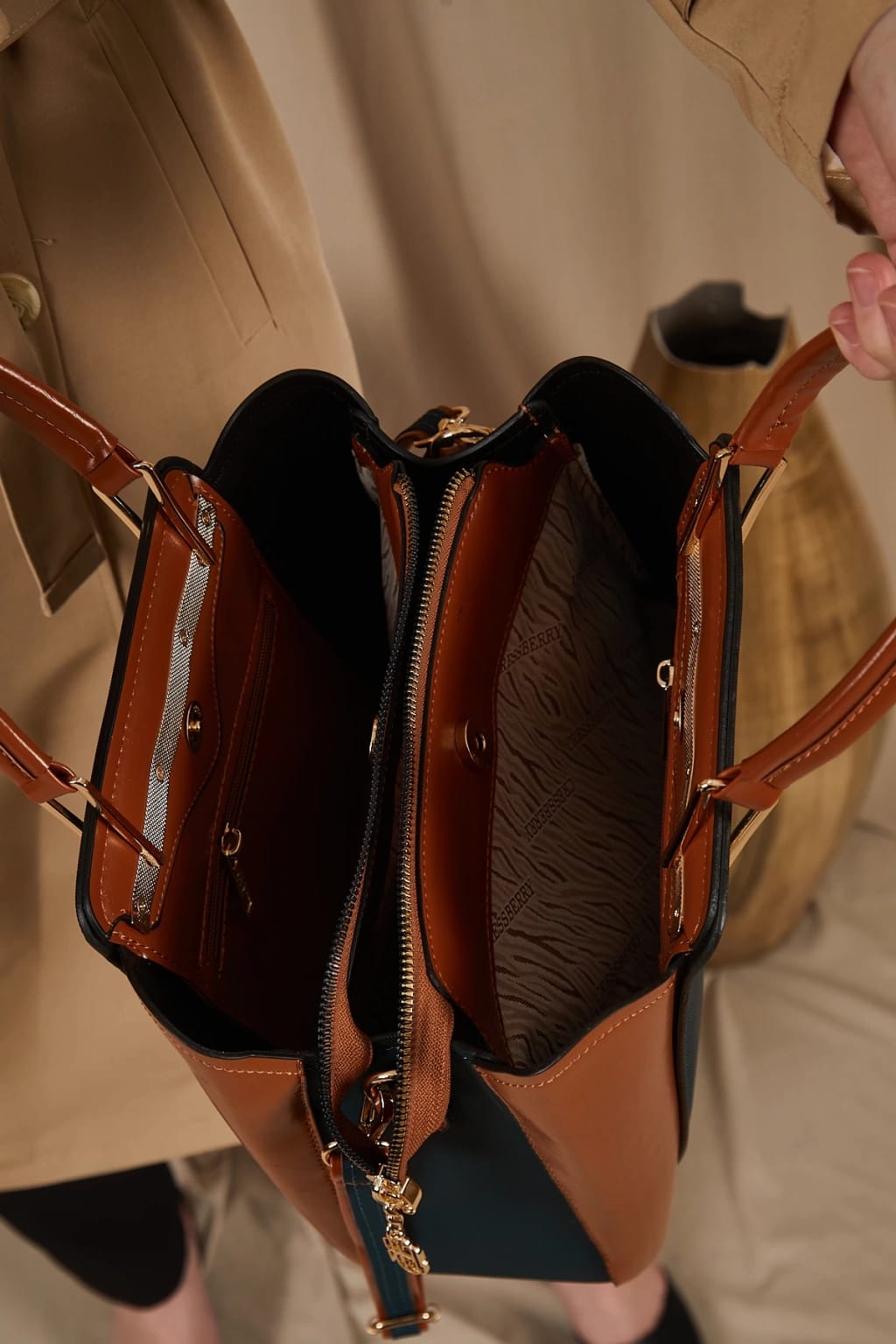 CressBerry Bag 14322