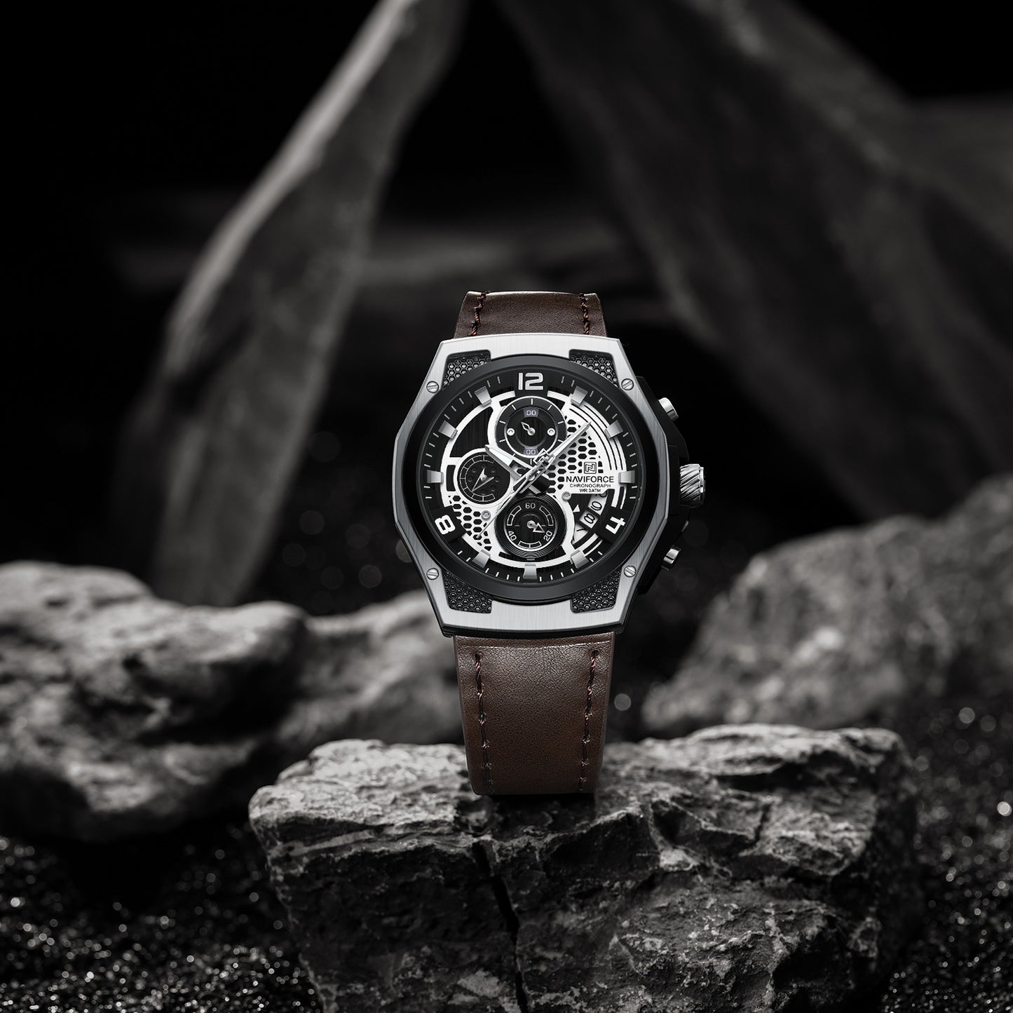 Naviforce Men Leather Chrono 8051