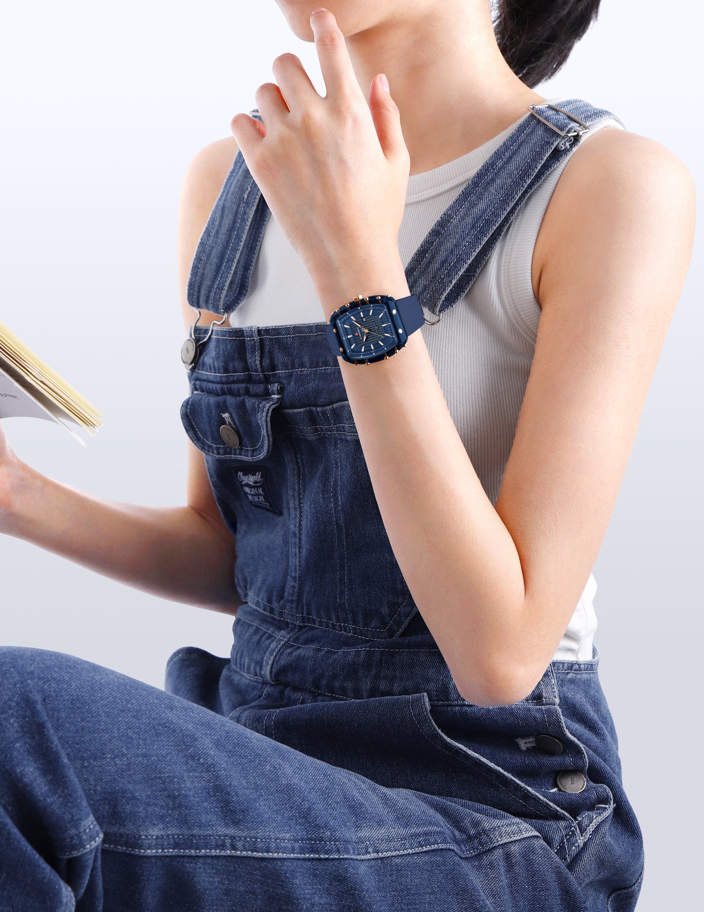 Naviforce Woman Silicone 7124